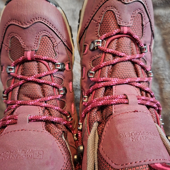 Women's Mountain Warehouse Burgundy Hiking Boots - Picture 12 of 13